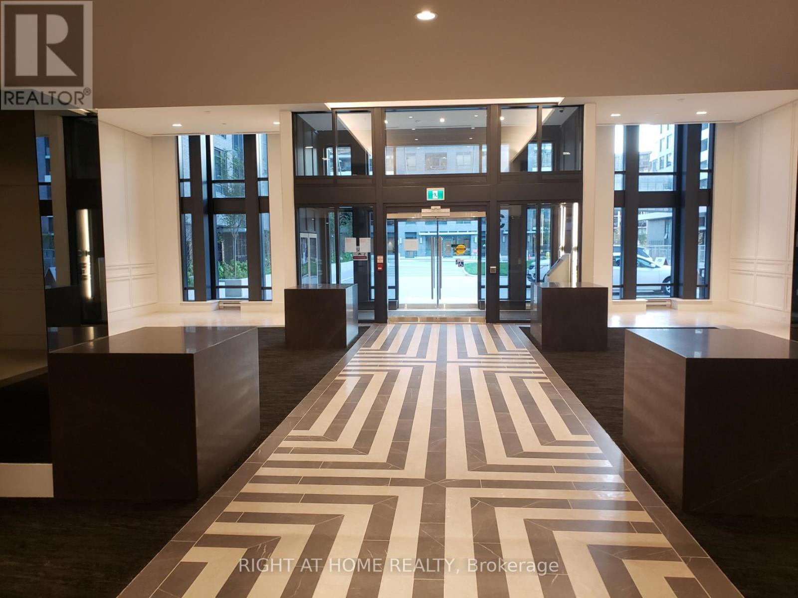 3002 - 30 Gibbs Road, Toronto, Ontario  M9B 0E4 - Photo 31 - W12454279