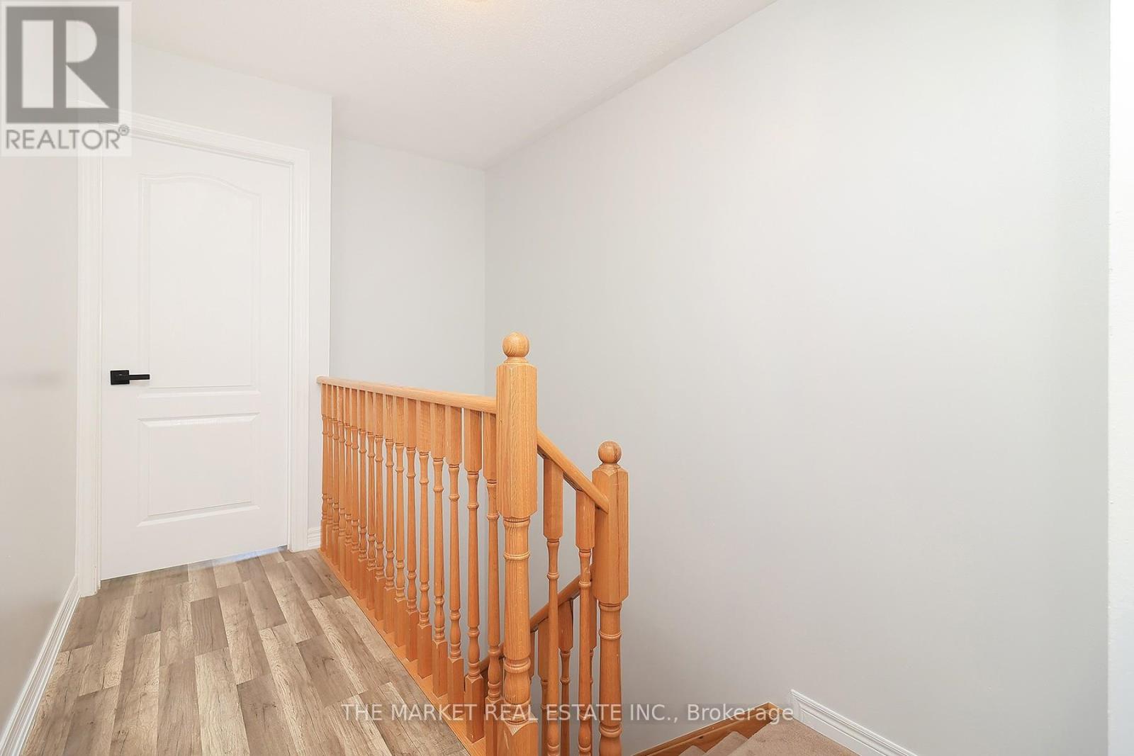 54 Pefferlaw Circle, Brampton, Ontario  L6Y 0K1 - Photo 23 - W12454282