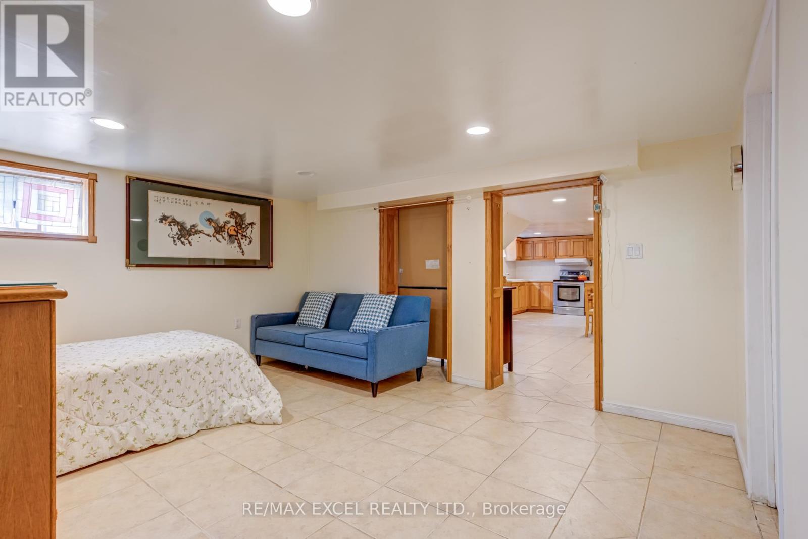 45 Stanmills Road, Toronto, Ontario  M8Z 1Y1 - Photo 32 - W12454312