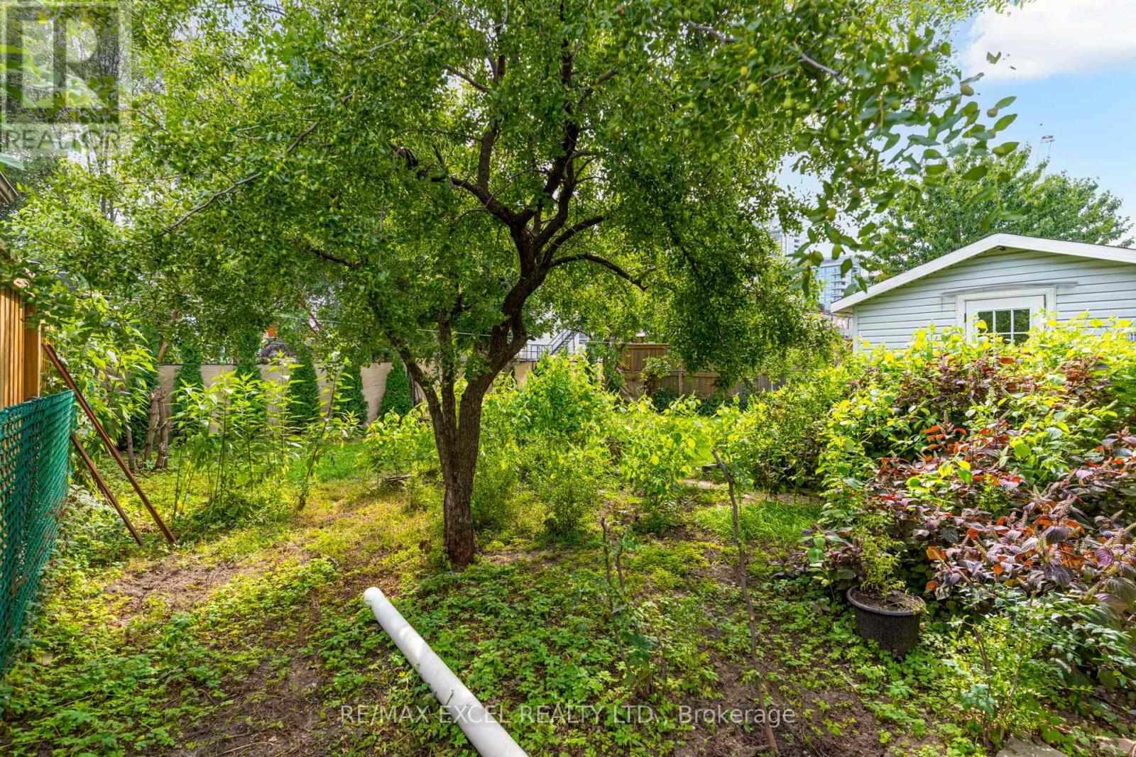 45 Stanmills Road, Toronto, Ontario  M8Z 1Y1 - Photo 46 - W12454312