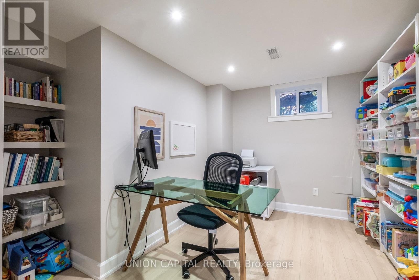 65 Edilou Drive, Toronto, Ontario  M8W 4B4 - Photo 39 - W12454328
