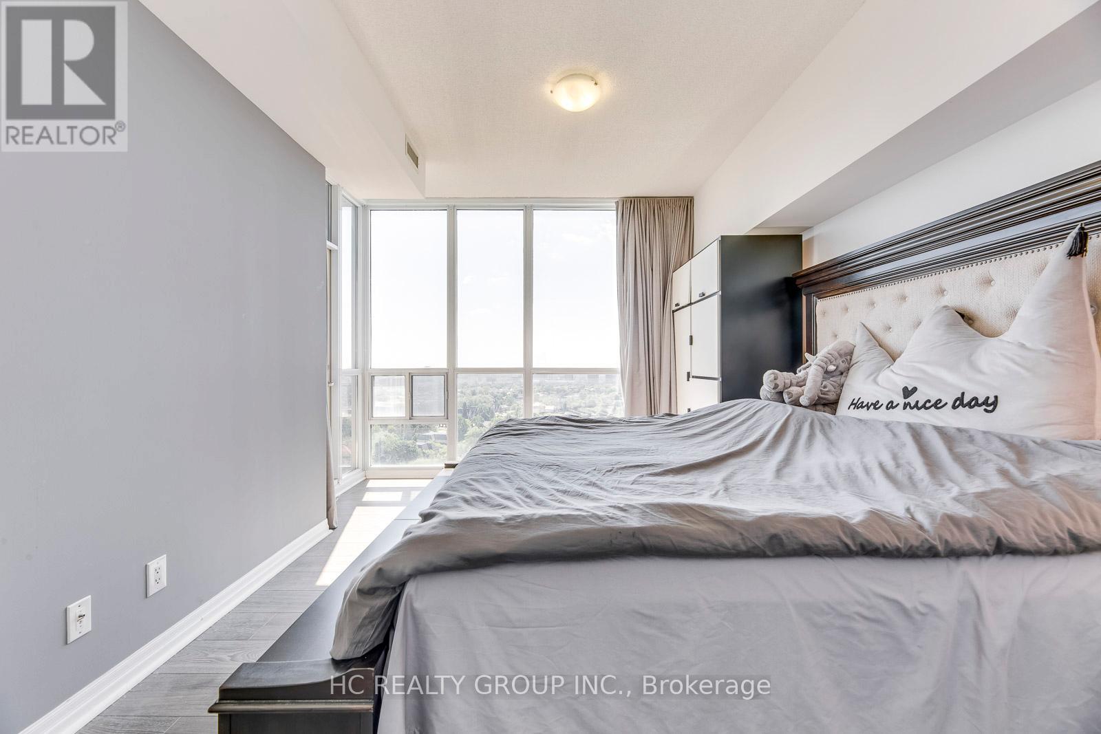 1804 - 223 Webb Drive, Mississauga (City Centre), Ontario  L5B 0E8 - Photo 15 - W12454353