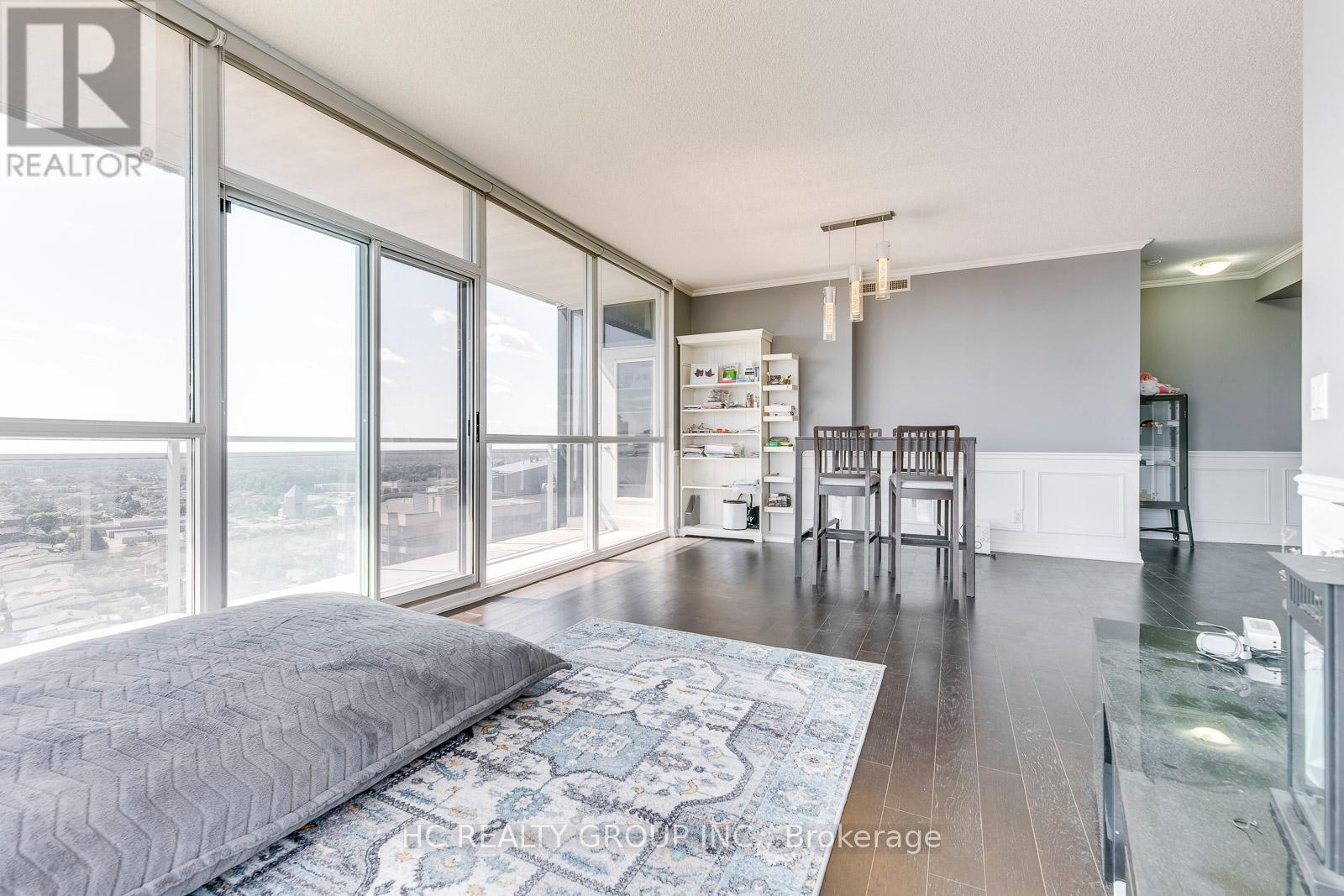 1804 - 223 Webb Drive, Mississauga (City Centre), Ontario  L5B 0E8 - Photo 8 - W12454353