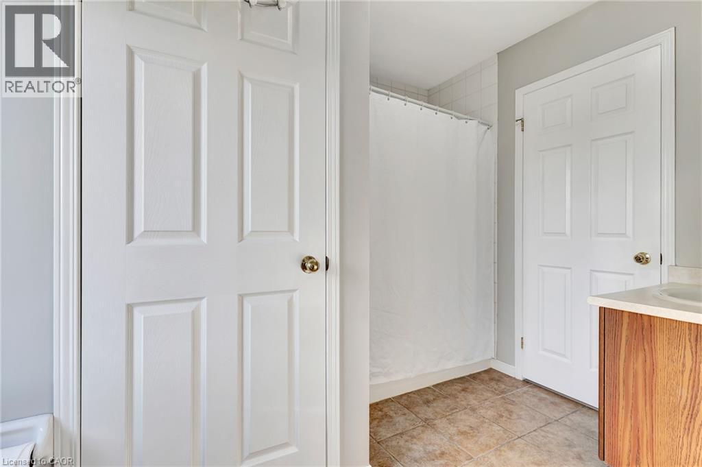 45 Cedarhill Crescent Unit# 1d, Kitchener, Ontario  N2E 0A2 - Photo 34 - 40777947