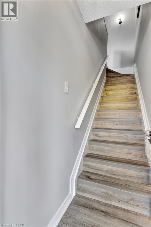 45 Cedarhill Crescent Unit# 1d, Kitchener, Ontario  N2E 0A2 - Photo 9 - 40777947