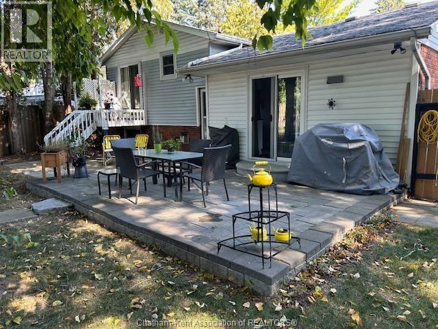 MLS# 25023929: 38 Blythewood CRESCENT, Chatham, Canada