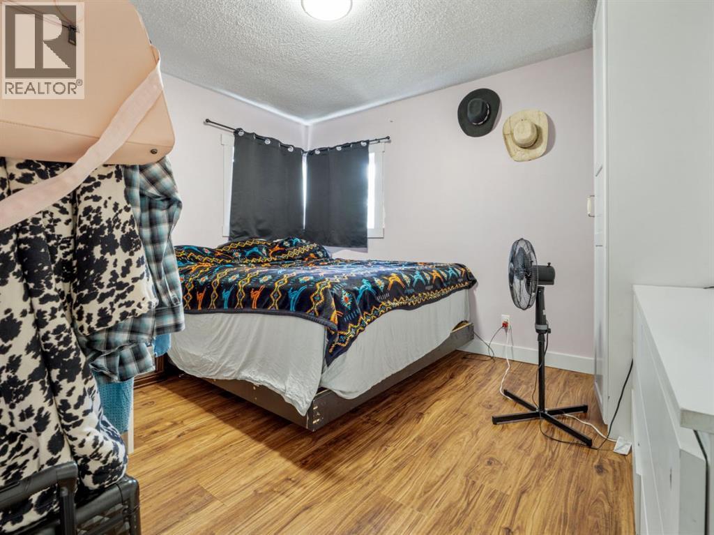 305 2 Avenue W, Cardston, Alberta  T0K 0K0 - Photo 17 - A2248056