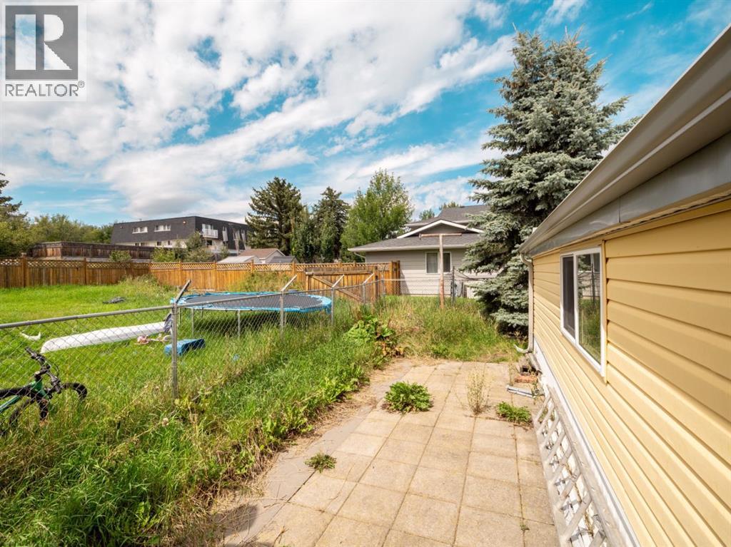 305 2 Avenue W, Cardston, Alberta  T0K 0K0 - Photo 33 - A2248056