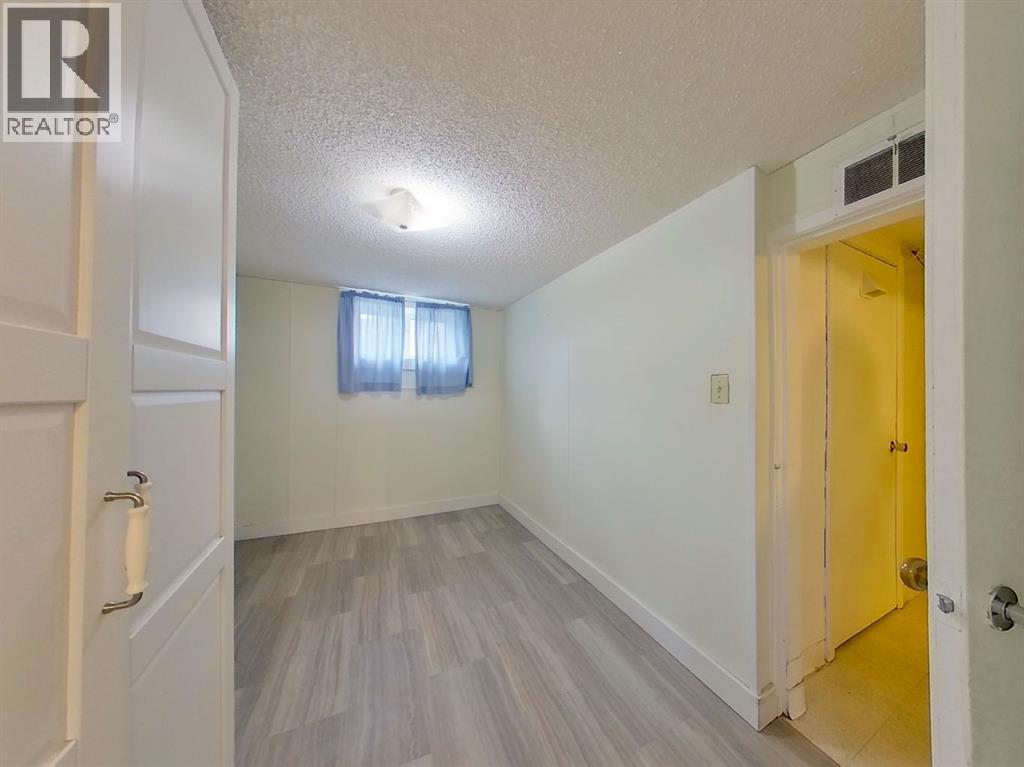 305 2 Avenue W, Cardston, Alberta  T0K 0K0 - Photo 27 - A2248056
