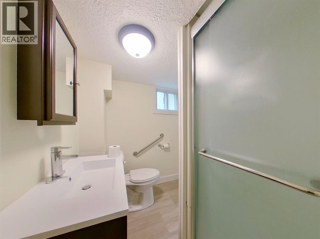 305 2 Avenue W, Cardston, Alberta  T0K 0K0 - Photo 29 - A2248056
