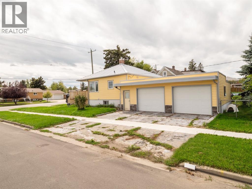 305 2 Avenue W, Cardston, Alberta  T0K 0K0 - Photo 35 - A2248056