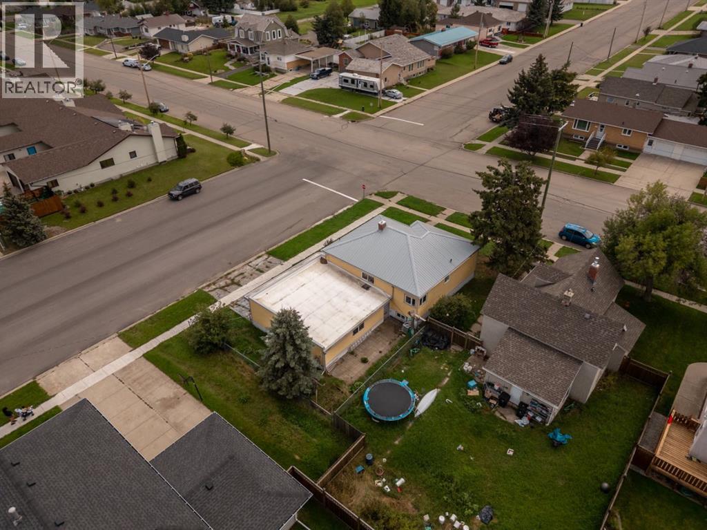 305 2 Avenue W, Cardston, Alberta  T0K 0K0 - Photo 42 - A2248056