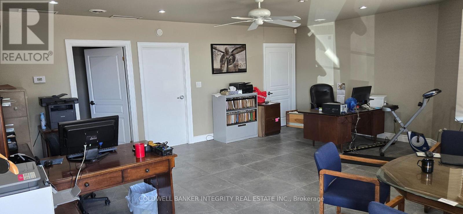 15 - 5115 Harvester Road, Burlington, Ontario  L7L 0A3 - Photo 4 - W12450555