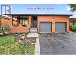 43 ST GEORGES BOULEVARD, Toronto, Ontario