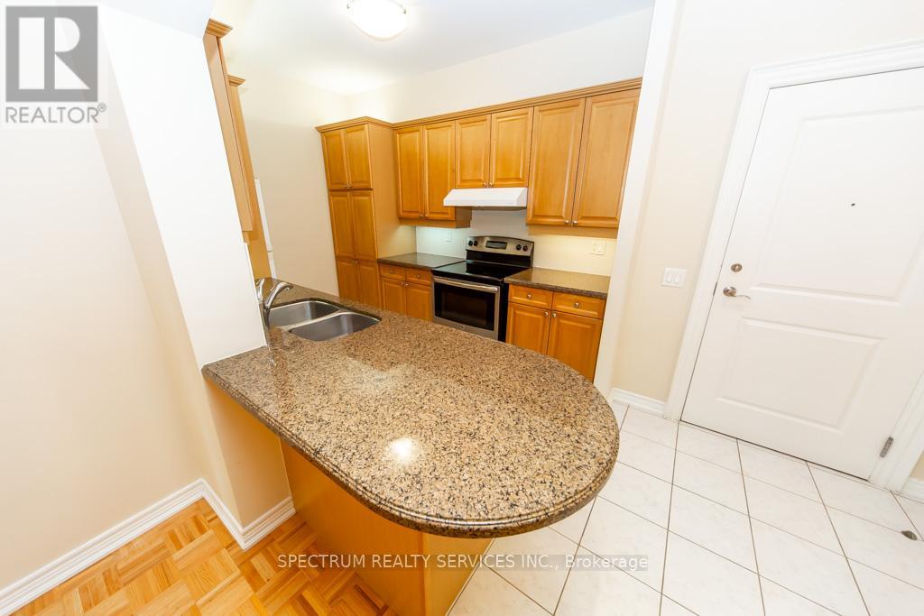 6 - 9519 Keele Street, Vaughan, Ontario  L4K 4L8 - Photo 15 - N12453806