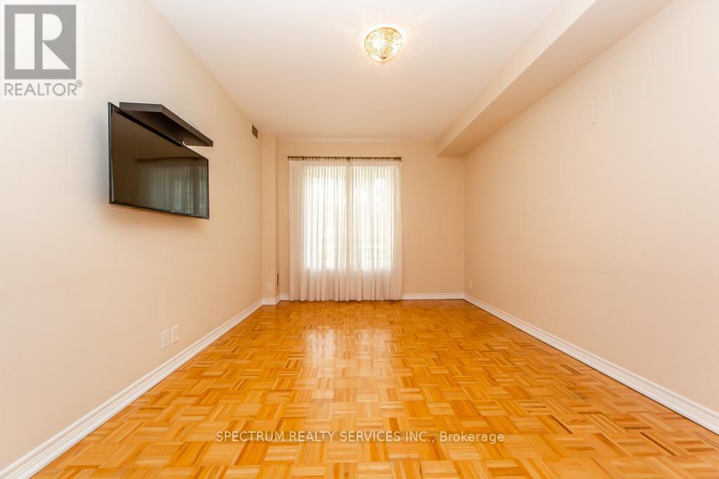 6 - 9519 Keele Street, Vaughan, Ontario  L4K 4L8 - Photo 33 - N12453806