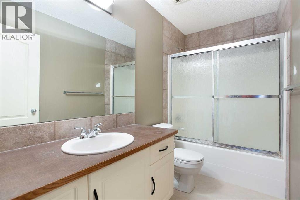 196 Brightondale Close Se, Calgary, Alberta  T2Z 4M6 - Photo 21 - A2261796