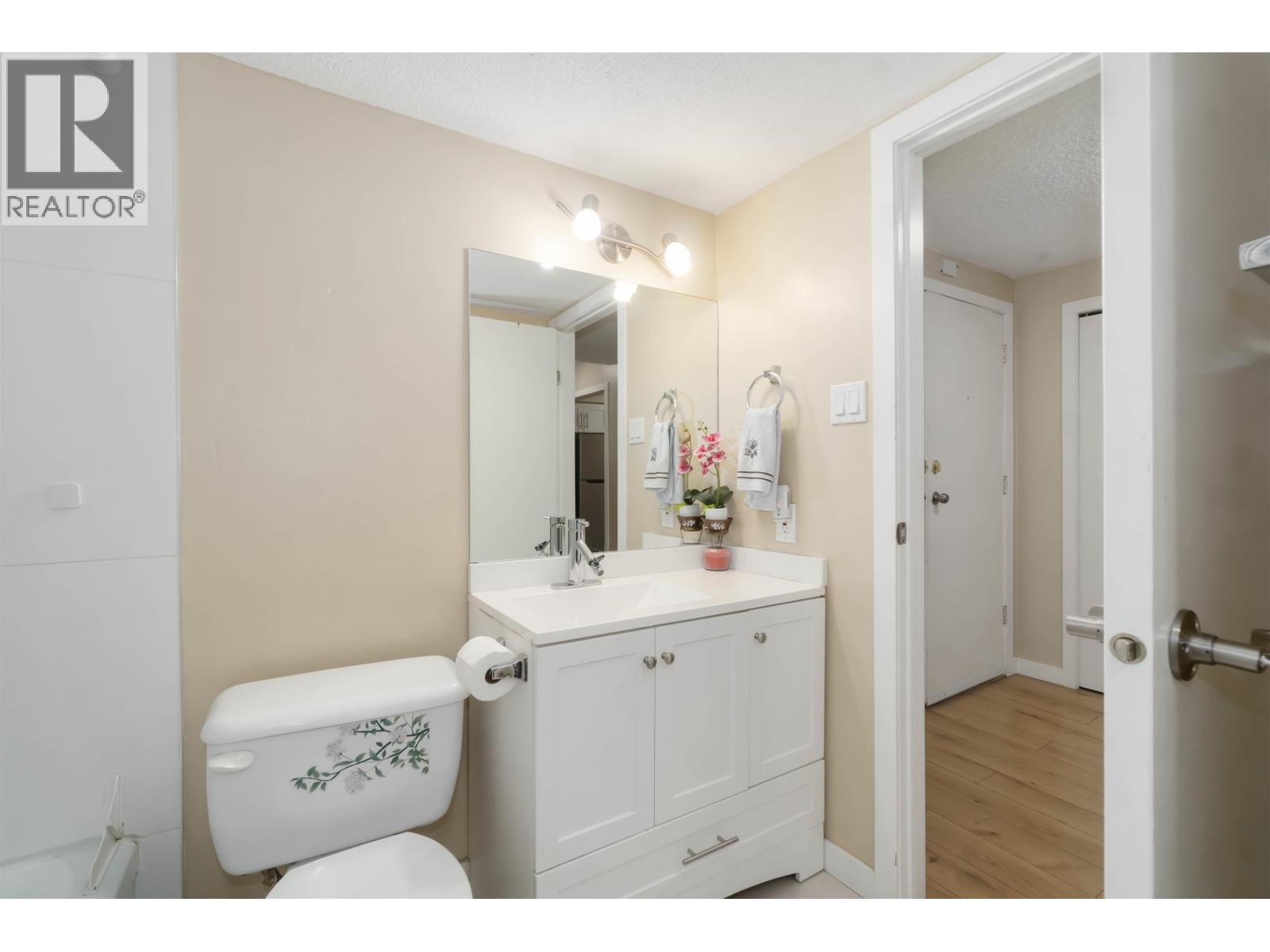 226 8460 Ackroyd Road, Richmond, British Columbia  V6X 3E9 - Photo 12 - R3055948