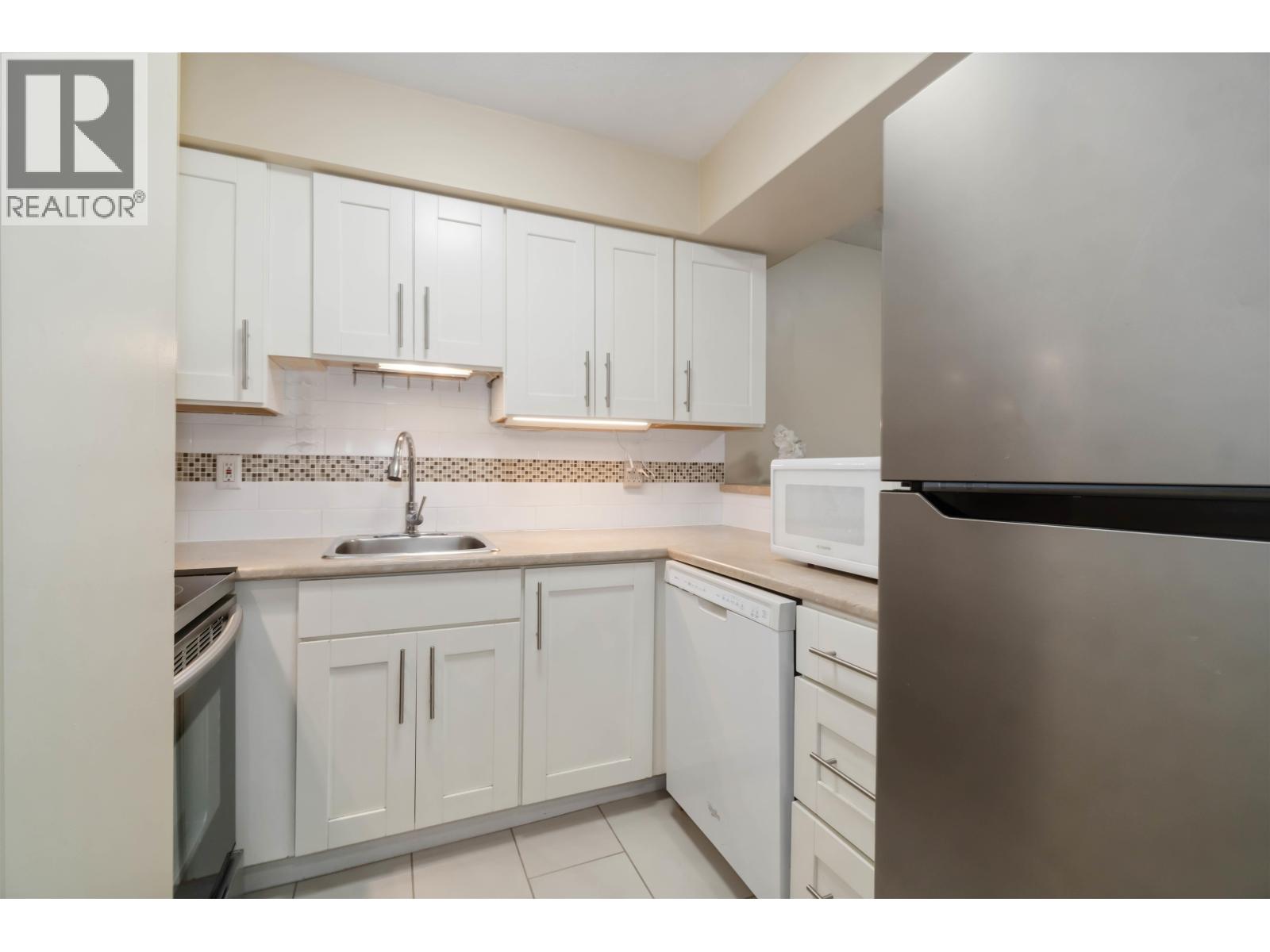 226 8460 Ackroyd Road, Richmond, British Columbia  V6X 3E9 - Photo 7 - R3055948