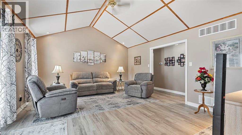 703 Broman Court, Caistorville, Ontario  N0A 1C0 - Photo 6 - 40777919