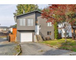 <div class="price">$869,000</div> 3419 Juniper Crescent, Abbotsford<br><div style="margin-bottom:8px;"><small>Century 21 Creekside Realty (Luckakuck)</small></div><div class='bed_bath'>4 Bed | 2 Bath</div>