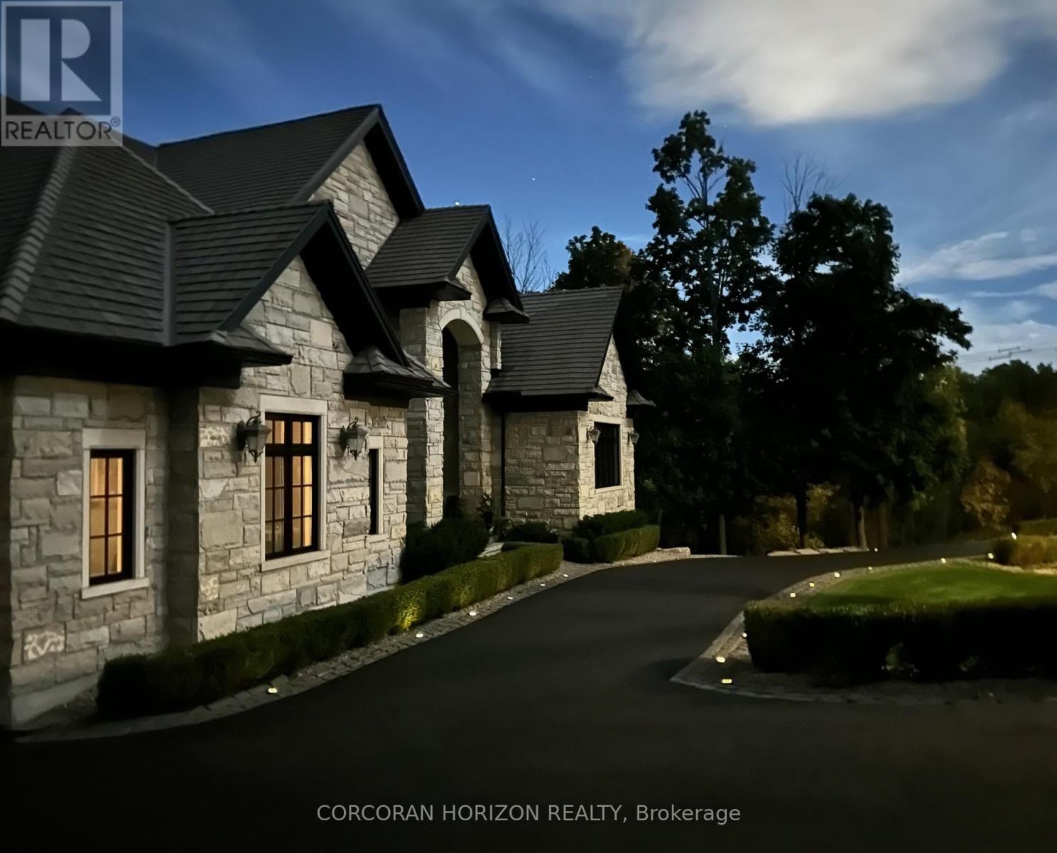 546 Woolwich Place, Waterloo, Ontario  N2J 4G8 - Photo 4 - X12454229