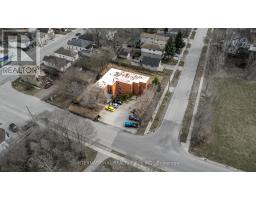 24 BROOKSIDE STREET, London South, Ontario