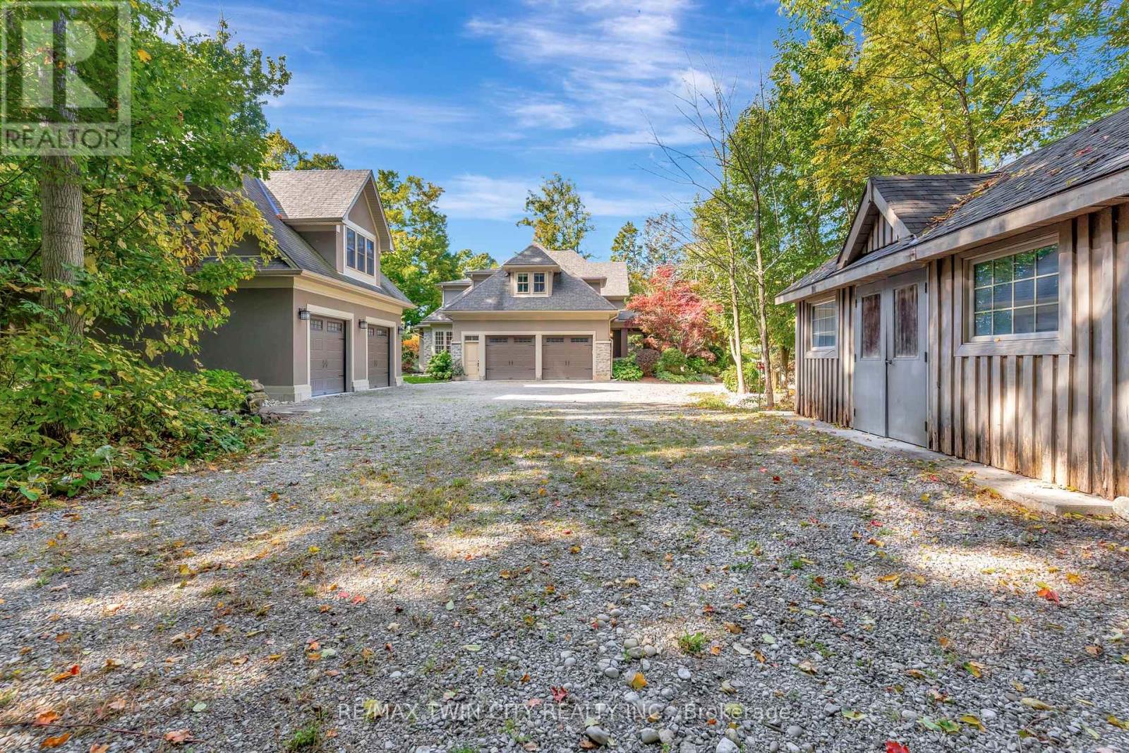 3667 Old Beverly Road, North Dumfries, Ontario  N1R 5S7 - Photo 27 - X12454339