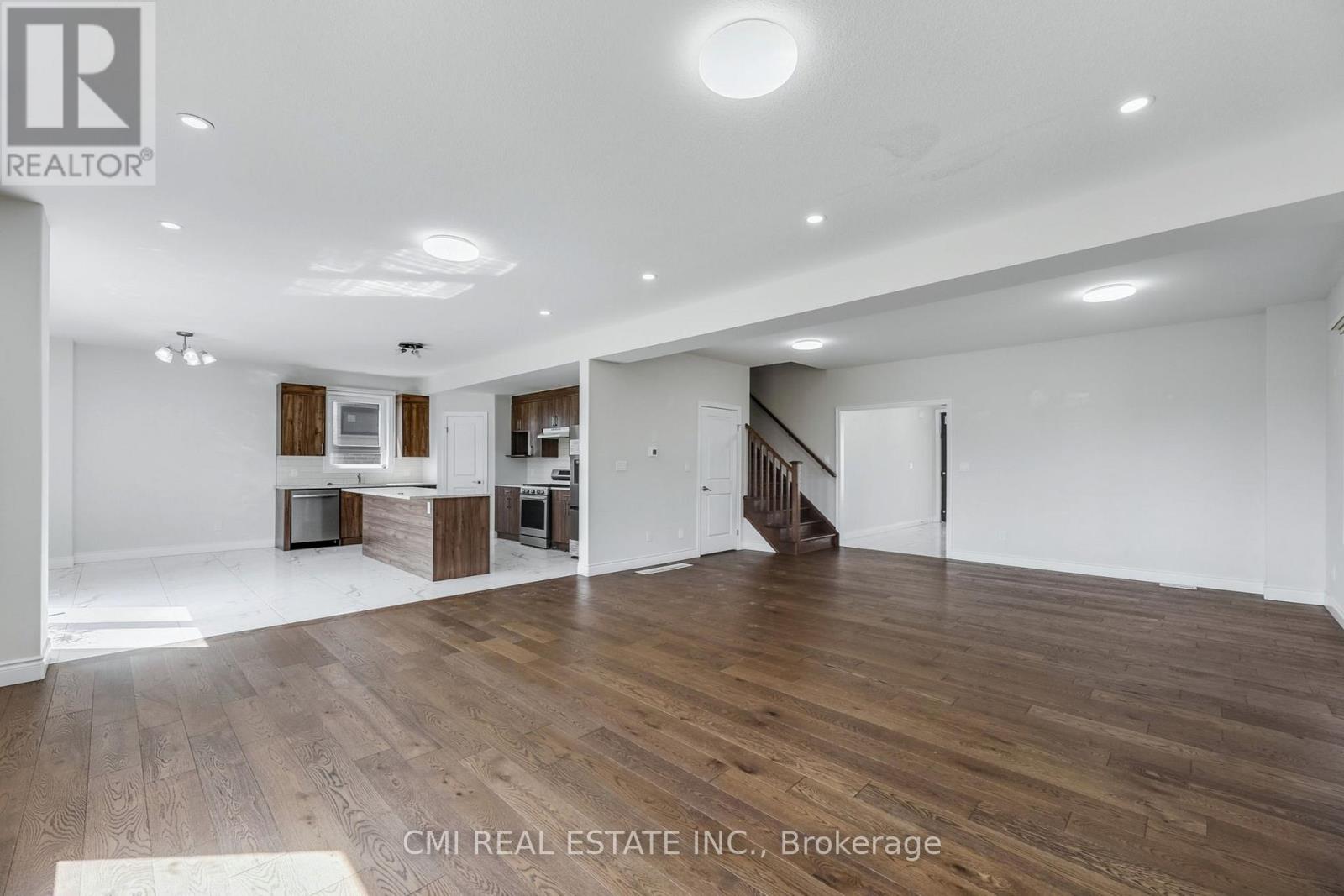 2355 Bakervilla Street, London South, Ontario  N6P 0H4 - Photo 10 - X12454346