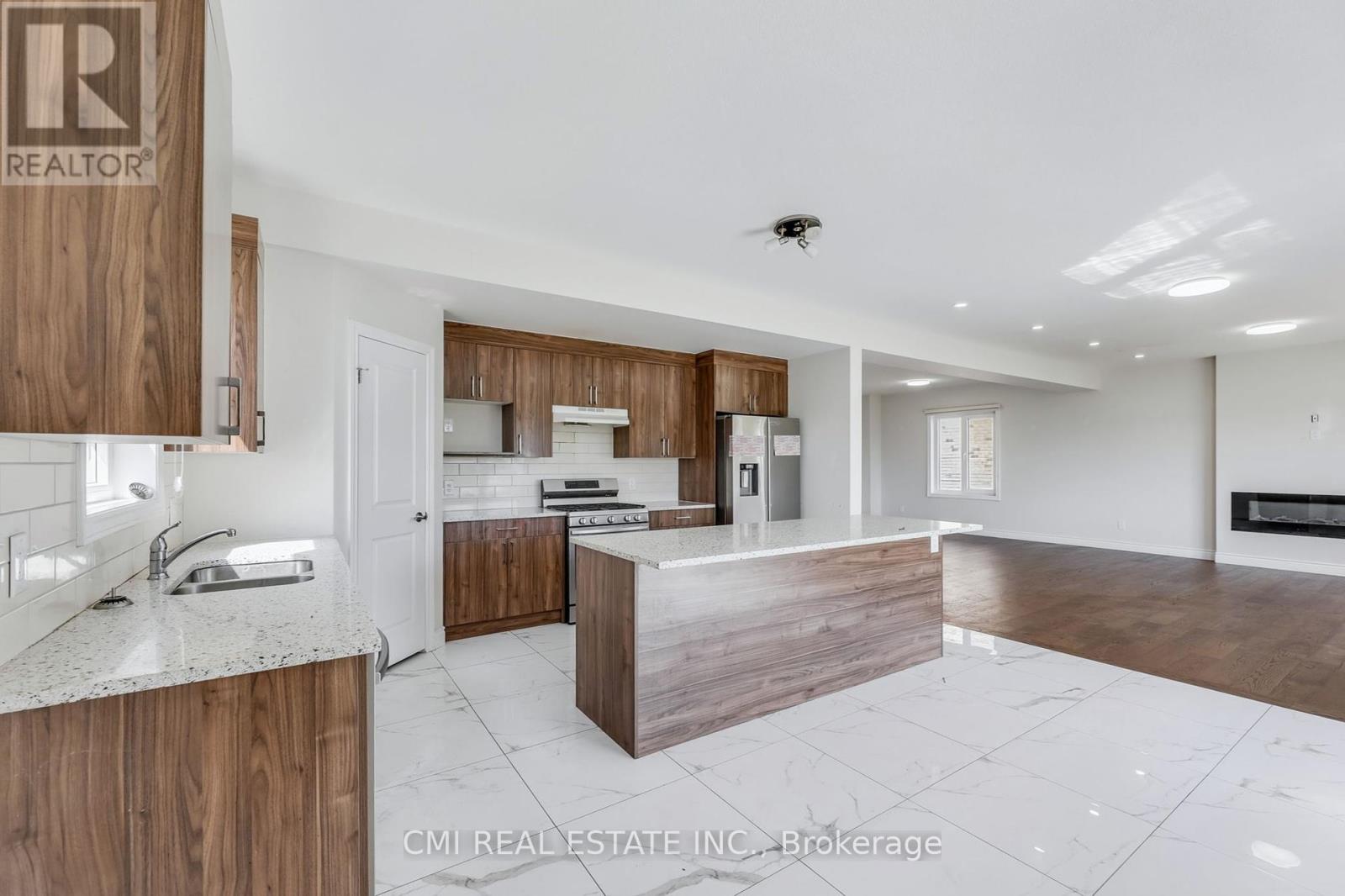 2355 Bakervilla Street, London South, Ontario  N6P 0H4 - Photo 13 - X12454346