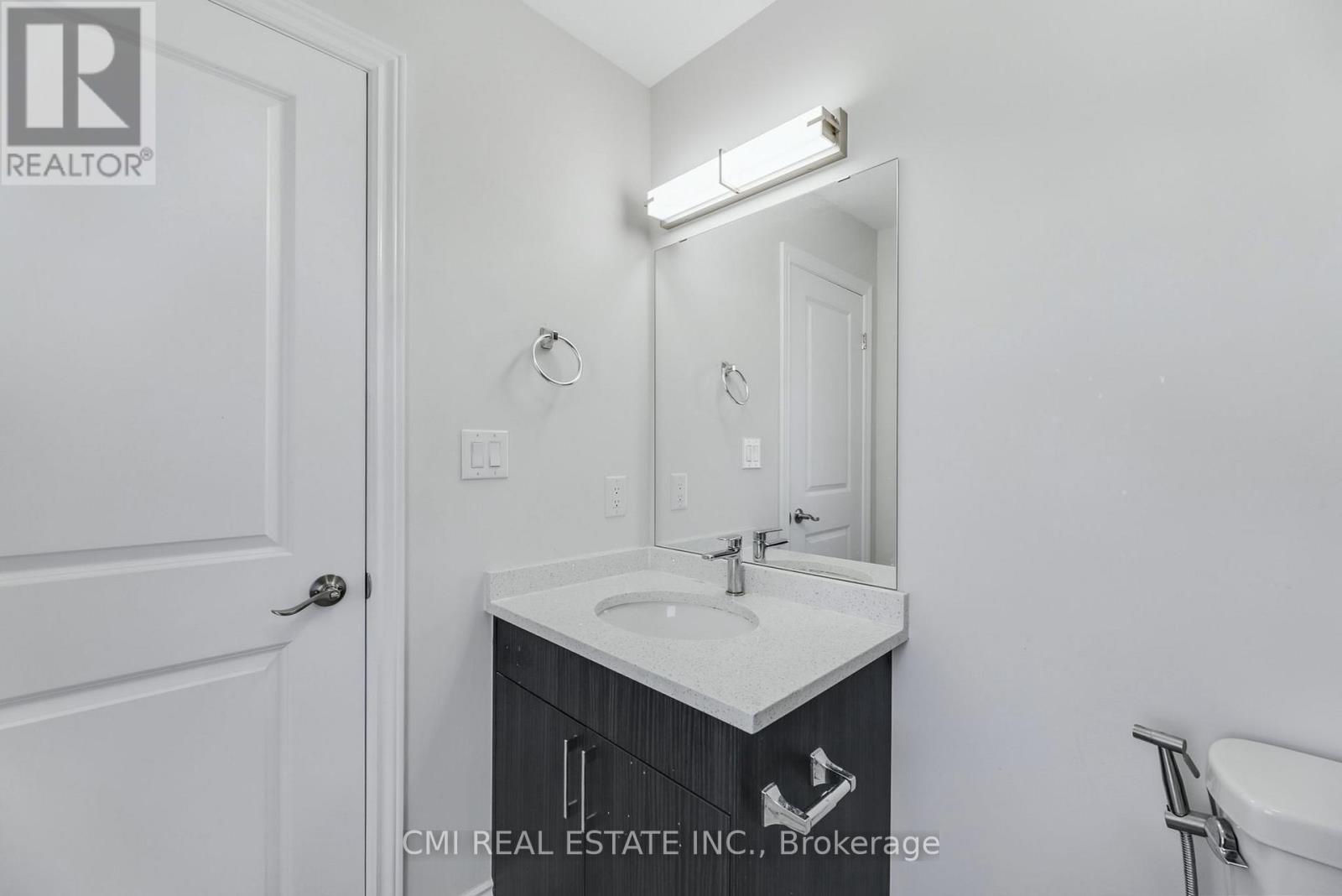 2355 Bakervilla Street, London South, Ontario  N6P 0H4 - Photo 36 - X12454346