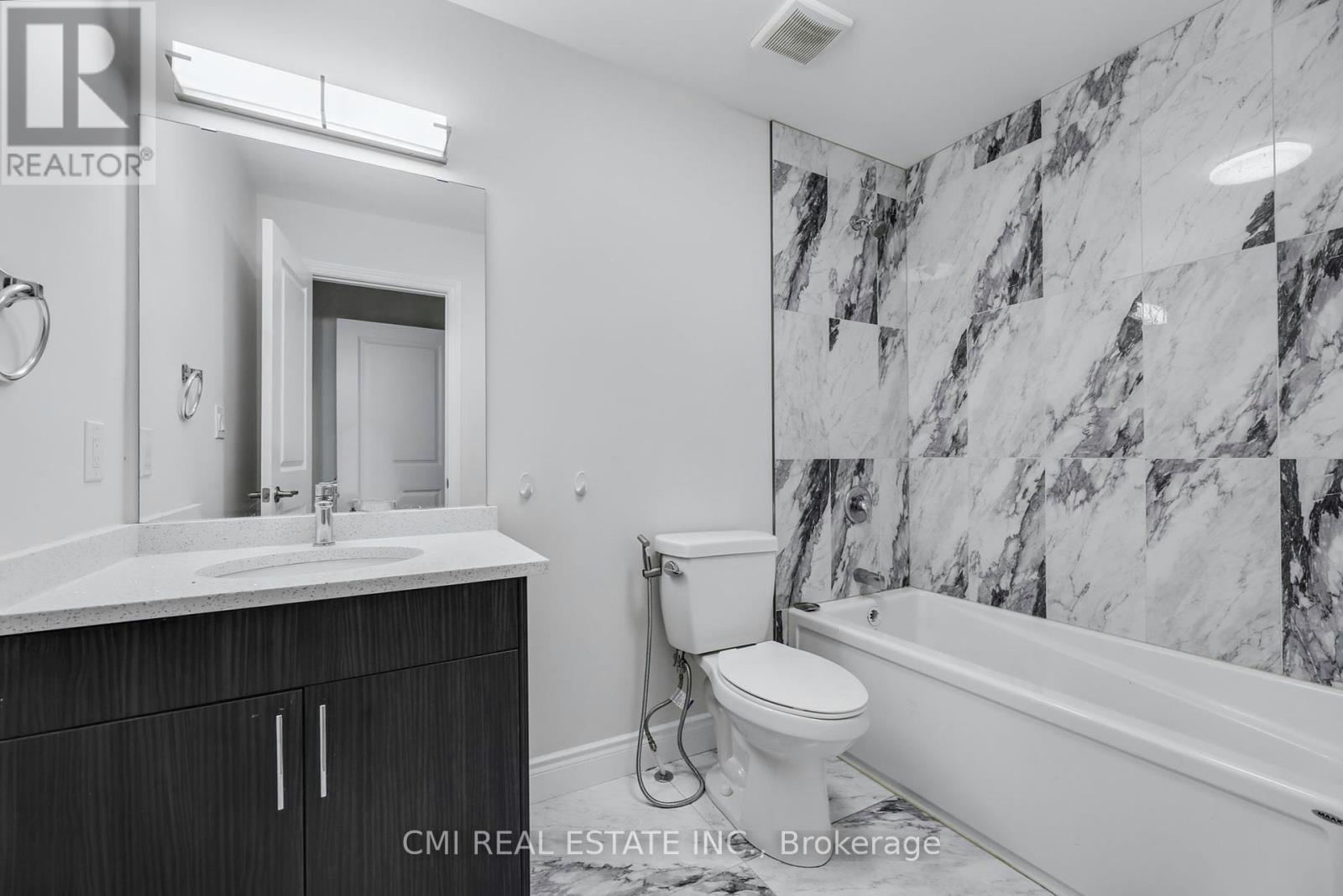 2355 Bakervilla Street, London South, Ontario  N6P 0H4 - Photo 37 - X12454346