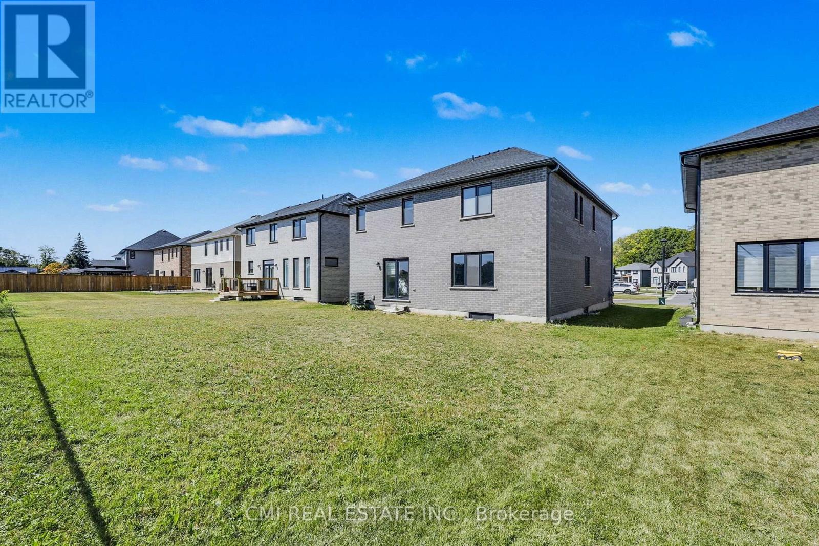 2355 Bakervilla Street, London South, Ontario  N6P 0H4 - Photo 45 - X12454346