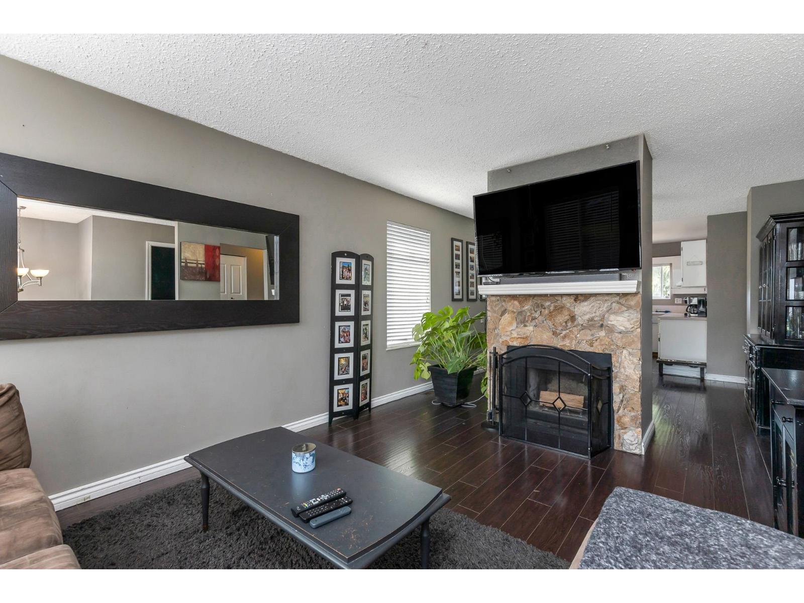3419 Juniper Crescent, Abbotsford, British Columbia  V2S 7V2 - Photo 8 - R3056859