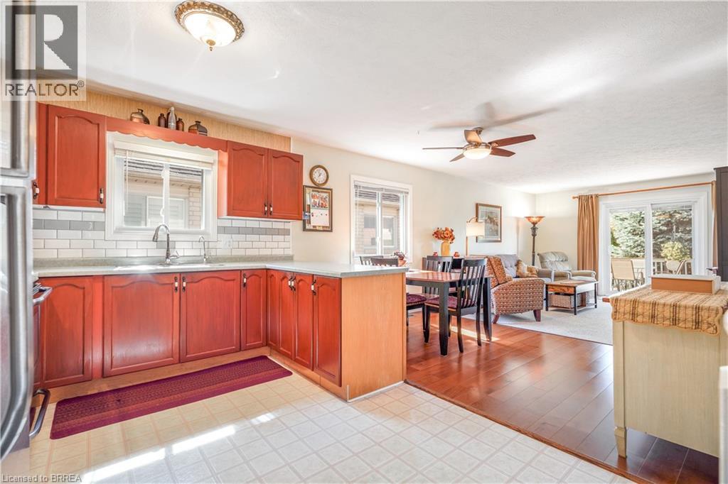 5 Anastasia Crescent, Brantford, Ontario  N3P 2A9 - Photo 9 - 40776654