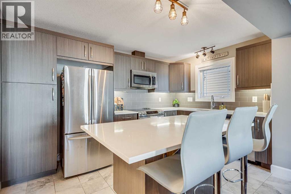 353 Windford Green Sw, Airdrie, Alberta  T4B 4G4 - Photo 1 - A2262341