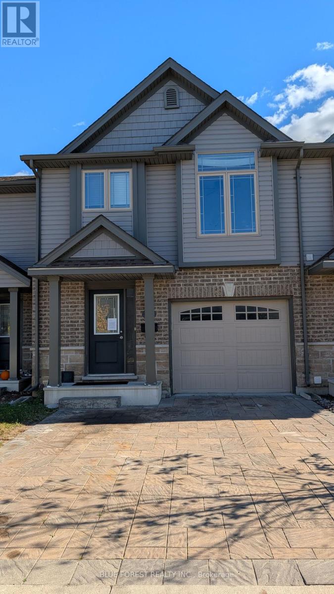 34 - 3400 Castle Rock Place, London South (South W), Ontario  N6L 0E4 - Photo 2 - X12356643