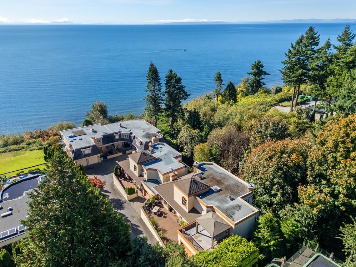 1311 133a Street, Surrey, British Columbia  V4A 4C4 - Photo 3 - R3057020