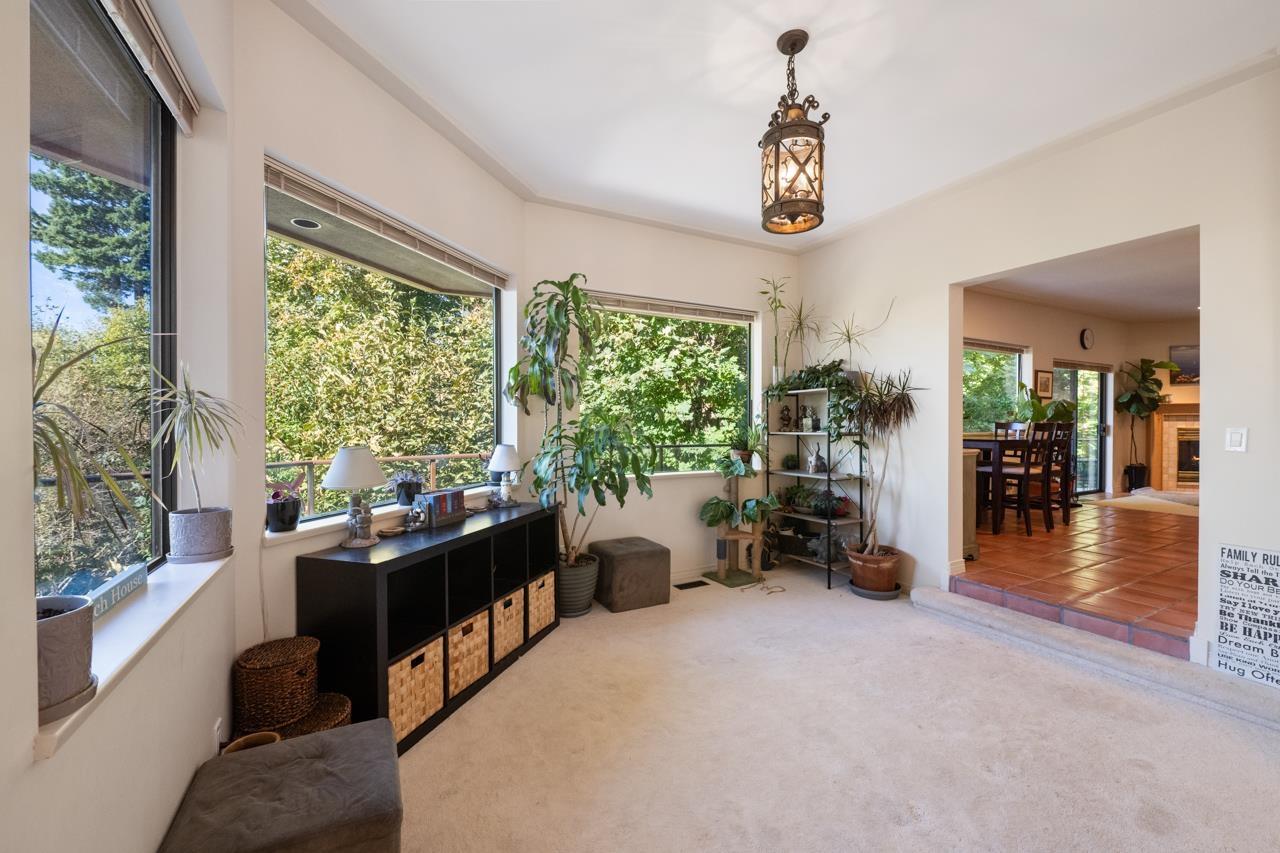 1311 133a Street, Surrey, British Columbia  V4A 4C4 - Photo 10 - R3057020