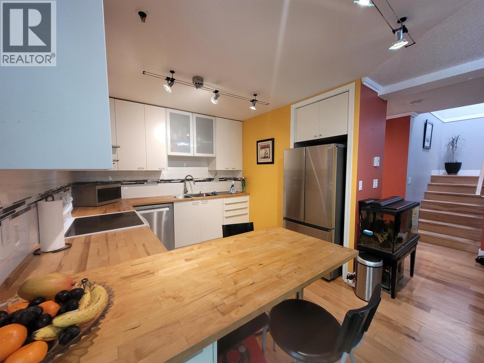 28 7345 Sandborne Avenue, Burnaby, British Columbia  V3N 4W6 - Photo 12 - R3049157