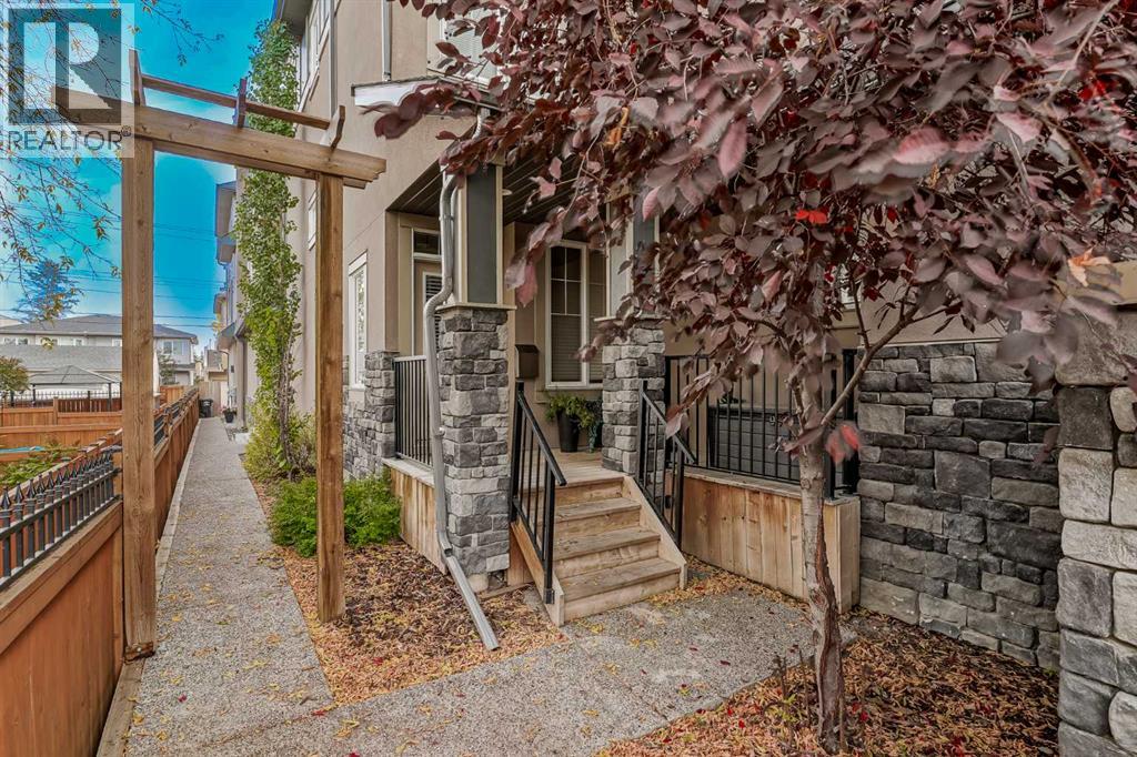 2, 2416 30 Street Sw, Calgary, Alberta  T3E 2M1 - Photo 2 - A2262340