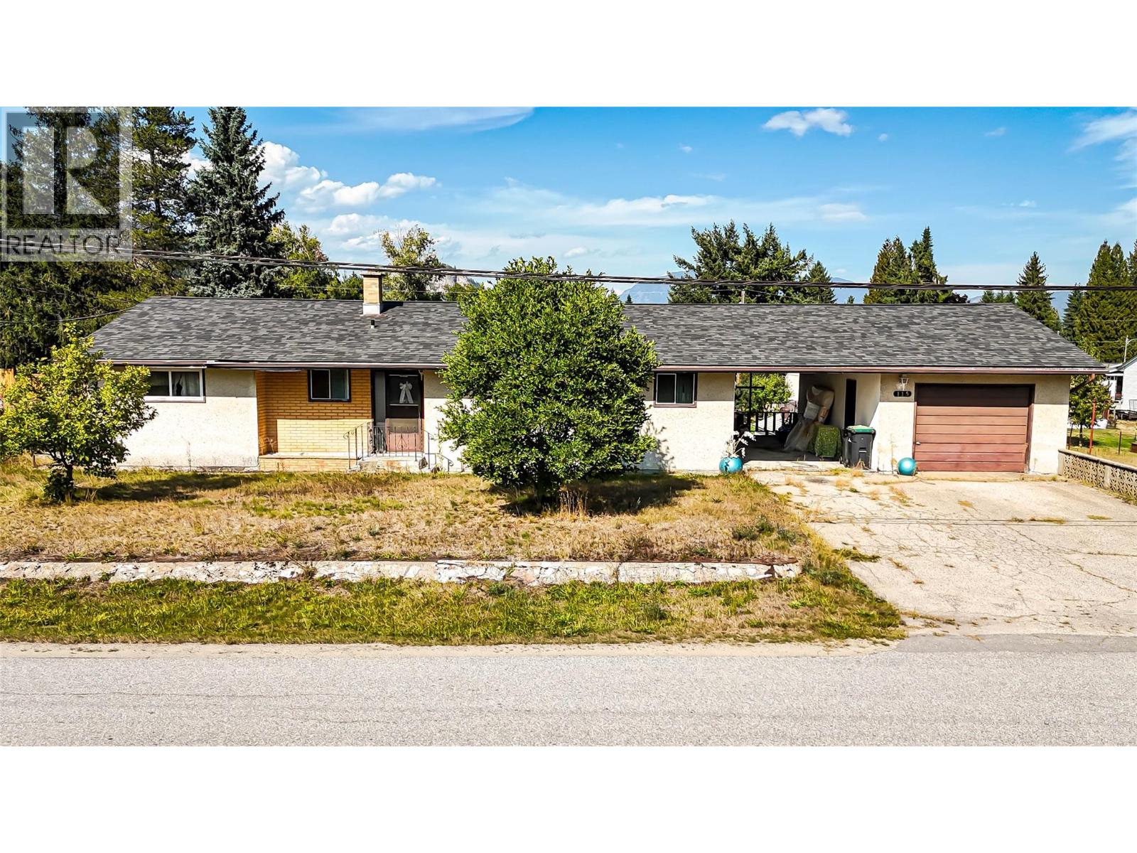 115 101st Street, castlegar, British Columbia
