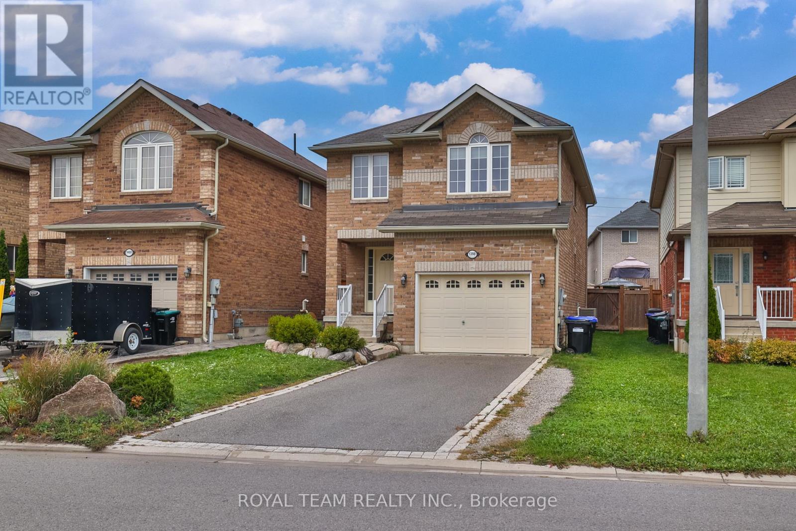 1398 Hunter Street, Innisfil, Ontario  L9S 0H4 - Photo 4 - N12434420
