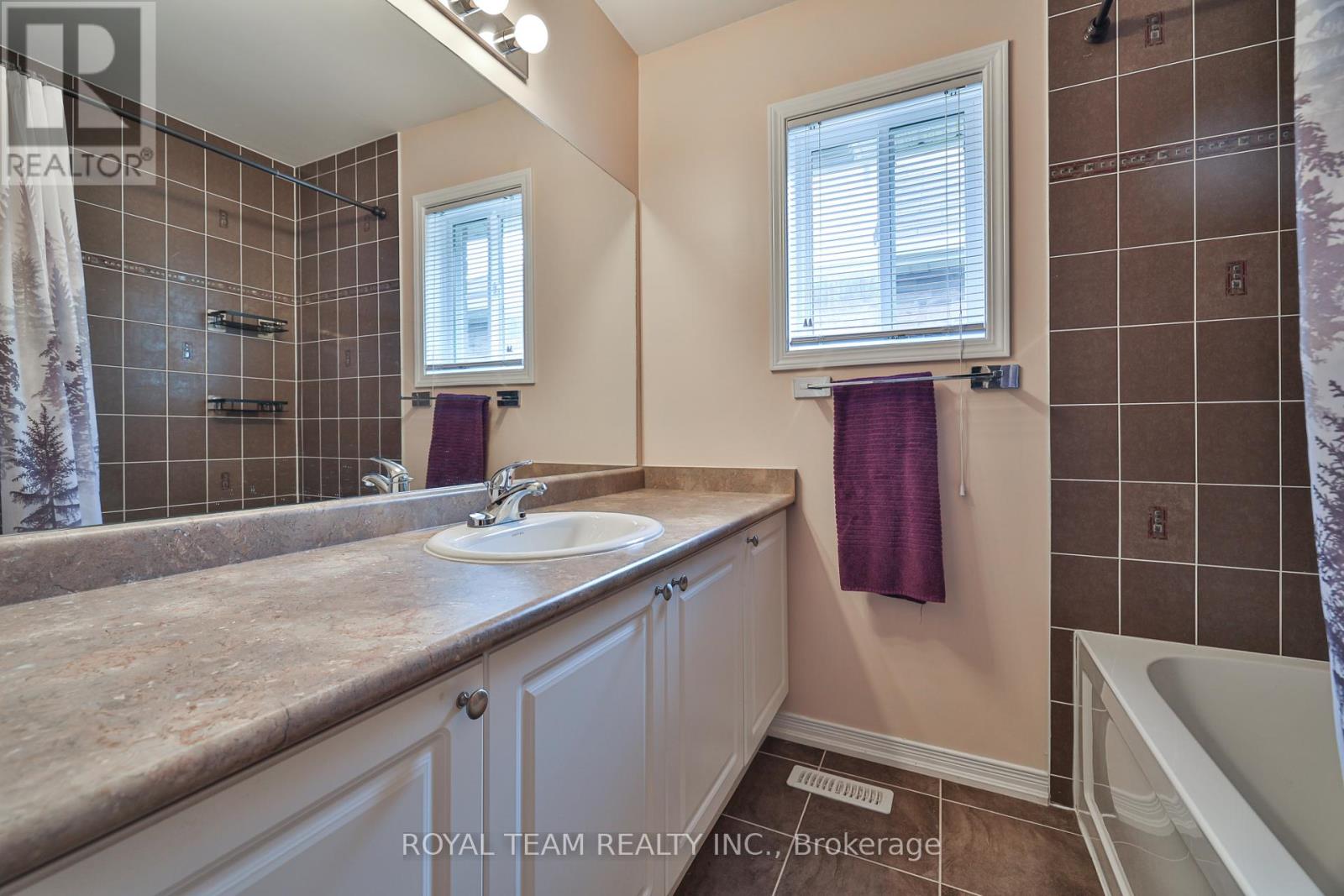 1398 Hunter Street, Innisfil, Ontario  L9S 0H4 - Photo 40 - N12434420