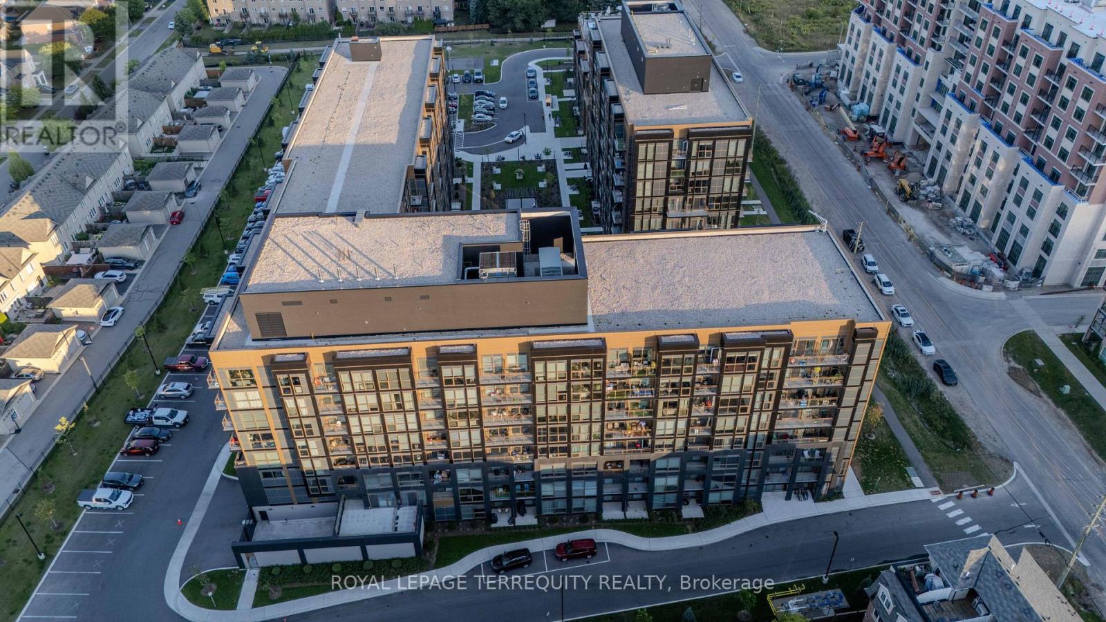 611 - 2343 Khalsa Gate, Oakville, Ontario  L6M 5R6 - Photo 7 - W12433805