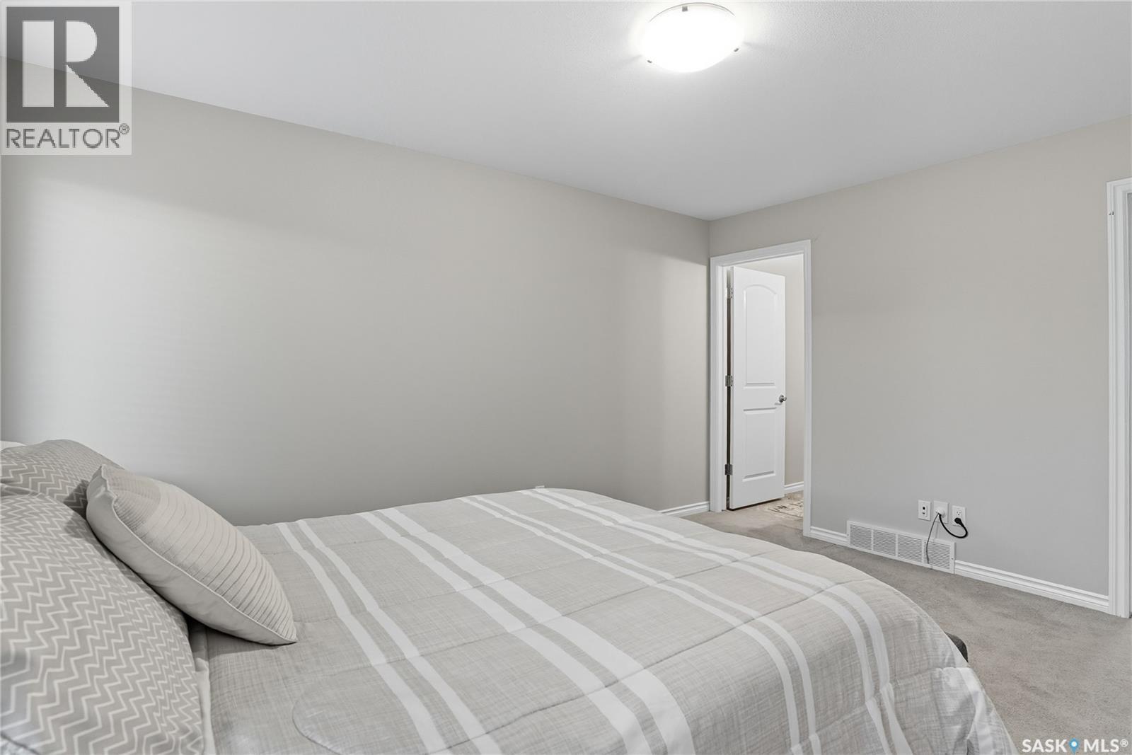 446 Lewin Way, Saskatoon, Saskatchewan  S7T 0T3 - Photo 25 - SK020521