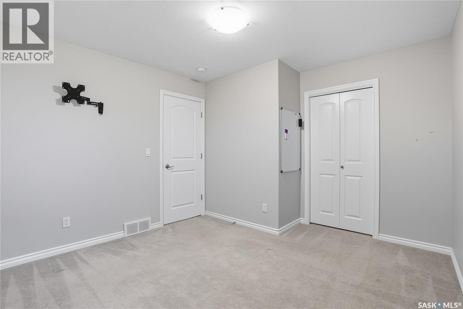 446 Lewin Way, Saskatoon, Saskatchewan  S7T 0T3 - Photo 31 - SK020521