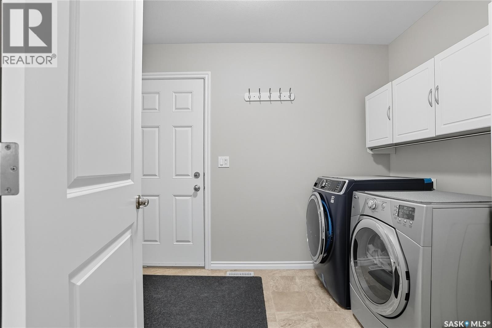 446 Lewin Way, Saskatoon, Saskatchewan  S7T 0T3 - Photo 7 - SK020521