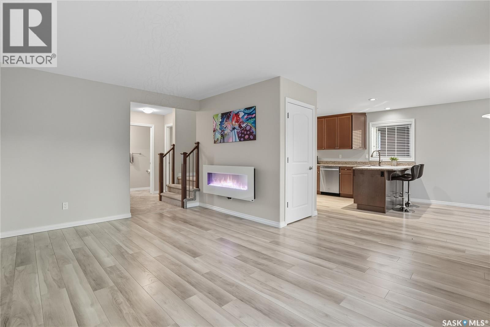 446 Lewin Way, Saskatoon, Saskatchewan  S7T 0T3 - Photo 9 - SK020521