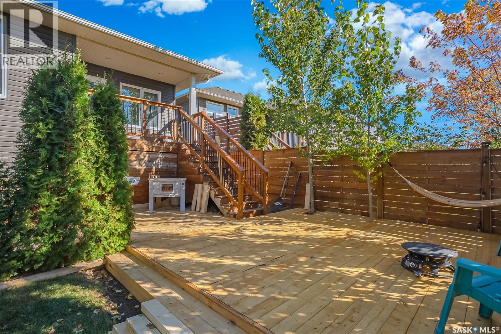 1042 Glacial Shores Common, Saskatoon, Saskatchewan  S7W 0R3 - Photo 38 - SK020409